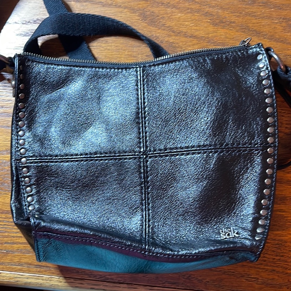 The Sak crossbody black